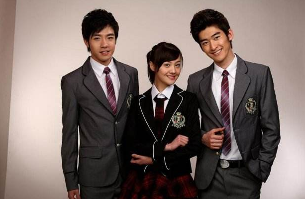 一起又看流星雨慕容云海第几集恢复记忆的