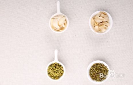 绿豆百合菊花粥