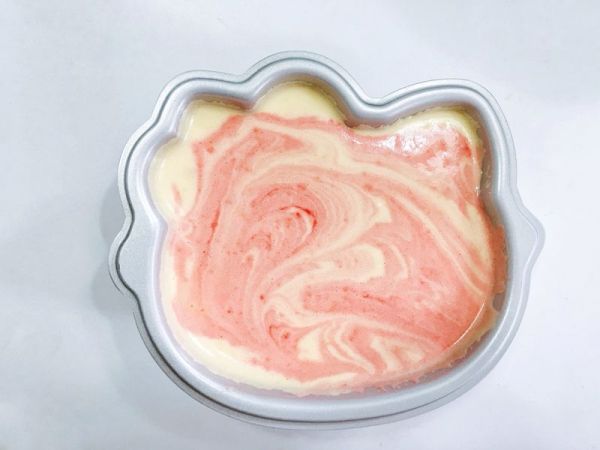 椰蓉海绵KT蛋糕