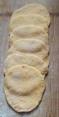 形似玫瑰花的馒头做法