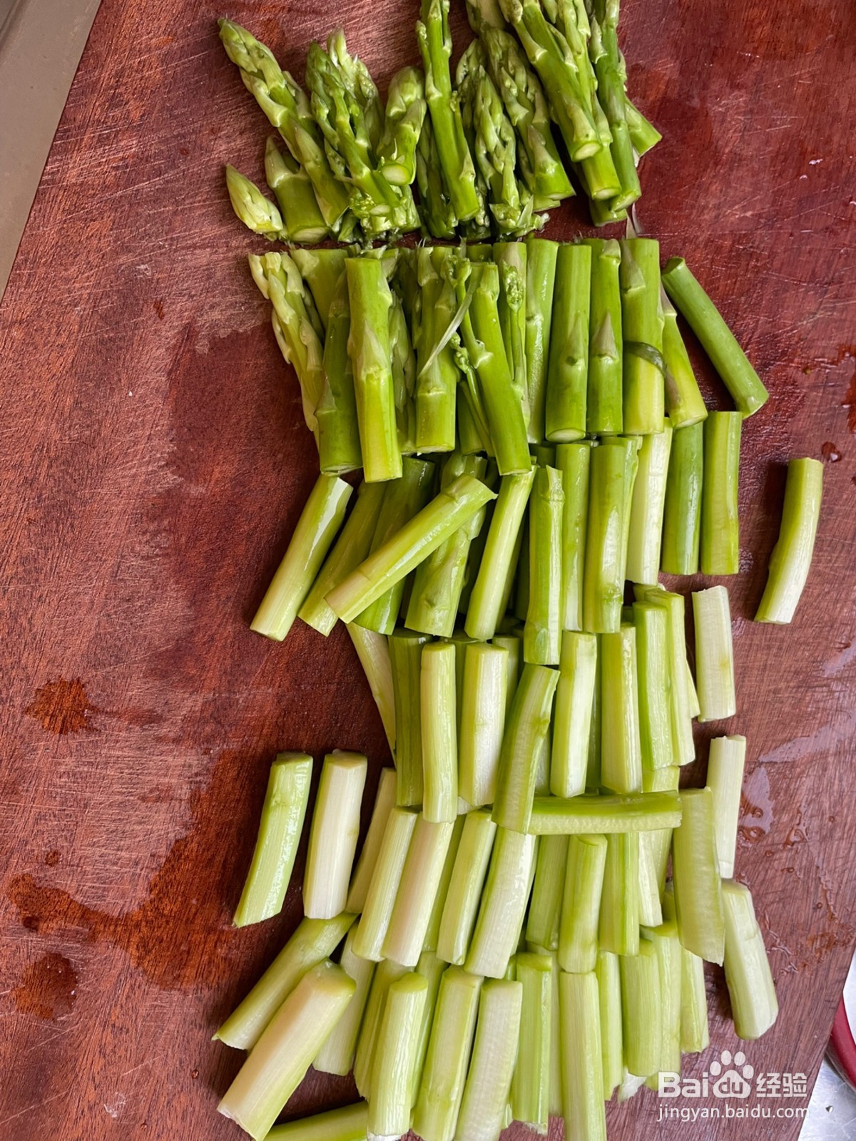 芦笋炒虾仁的做法