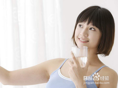 起床后眼睛水肿怎么办