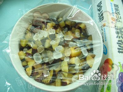 微波5分钟搞定的【黑布朗果酱】