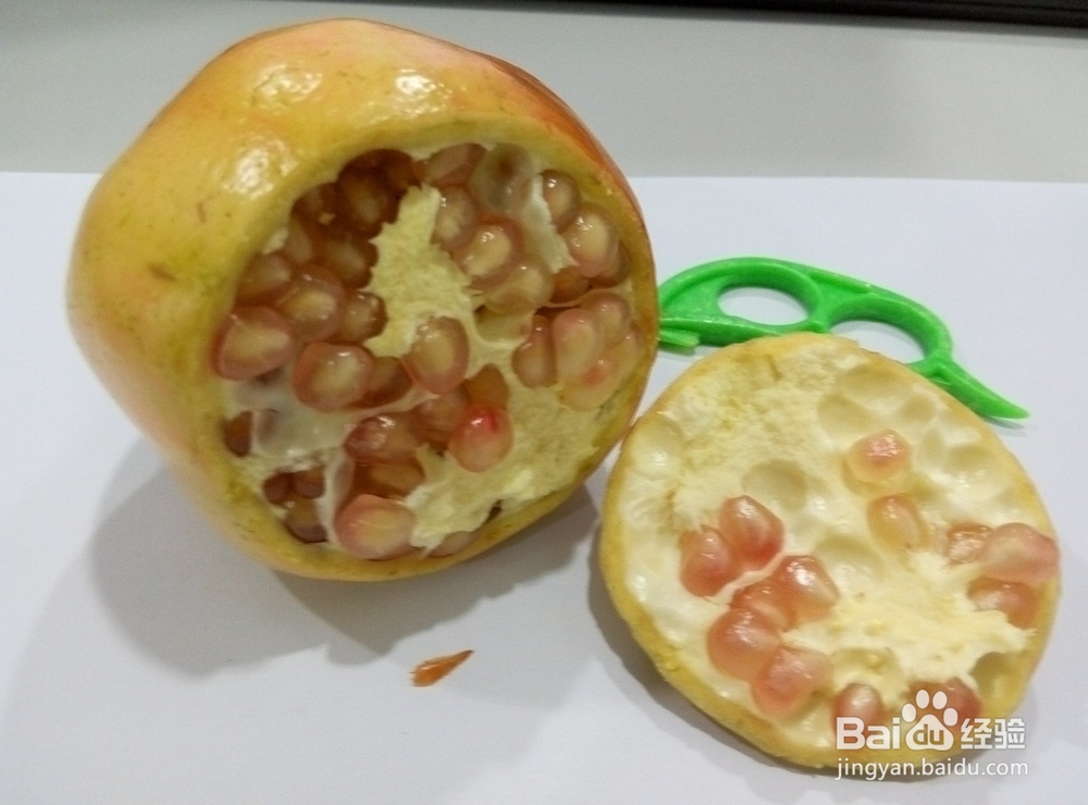 石榴怎么剥开吃得更快