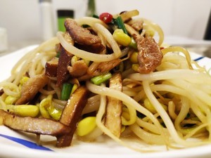 豆芽炒豆干的家常做法