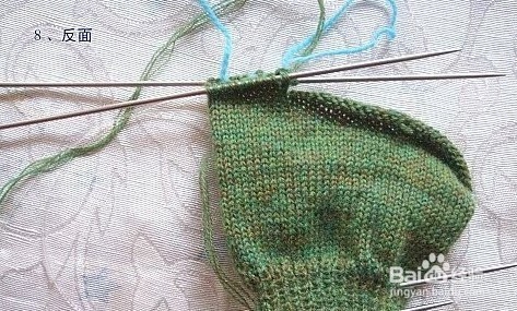 <b>宝宝手套的编织方法</b>