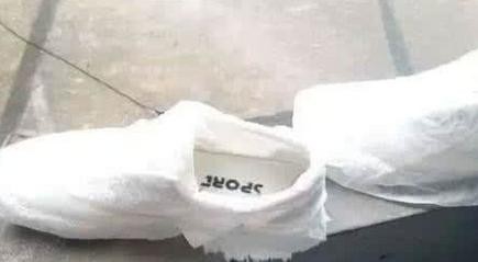 如何快速清洗小白鞋