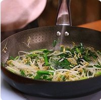韭菜炒绿豆芽