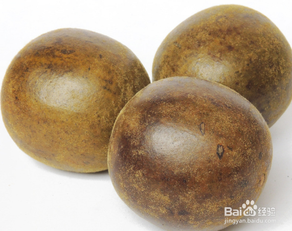 罗汉果泡水喝有哪些好处和坏处