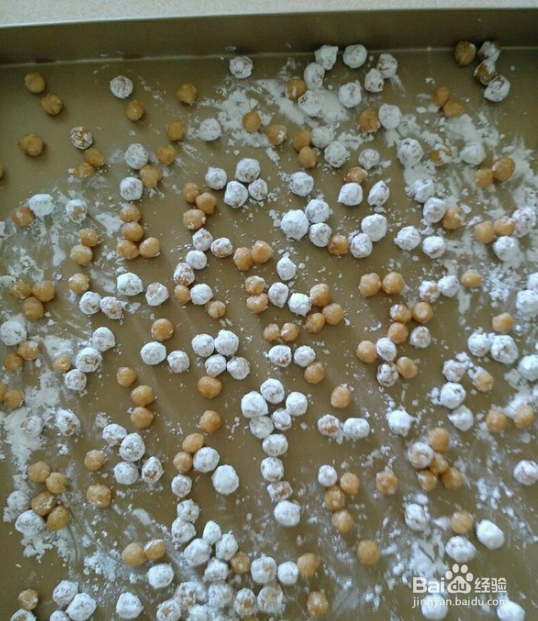 珍珠奶茶的珍珠也可以在家制作的,味道也很好