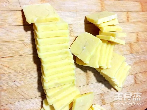 杏仁饼干的做法