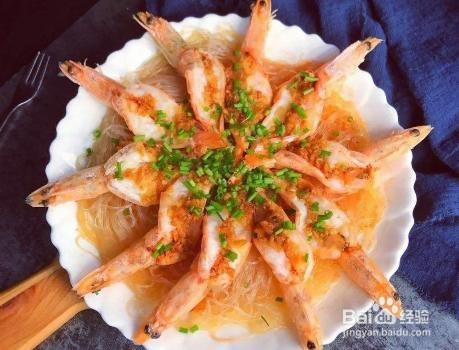 家庭自制蒜蓉粉丝蒸虾