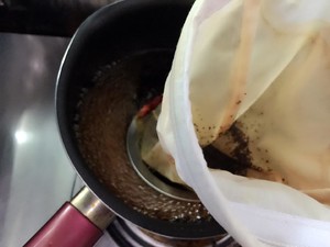 港式奶茶用什么红茶做?我超级喜欢港式奶茶,屡次试验不得要领。做不出味道,郁闷。