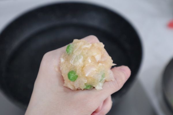 低脂茄汁鱼丸蔬菜汤