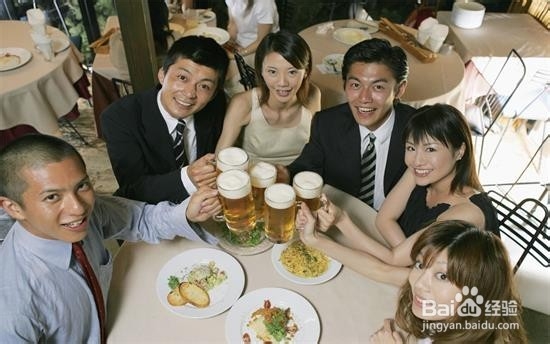 过年如何防止暴饮暴食出现健康问题