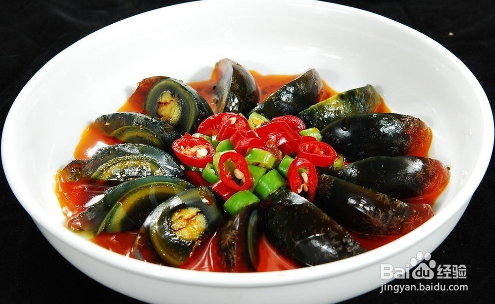 如何切皮蛋不碎也不沾刀