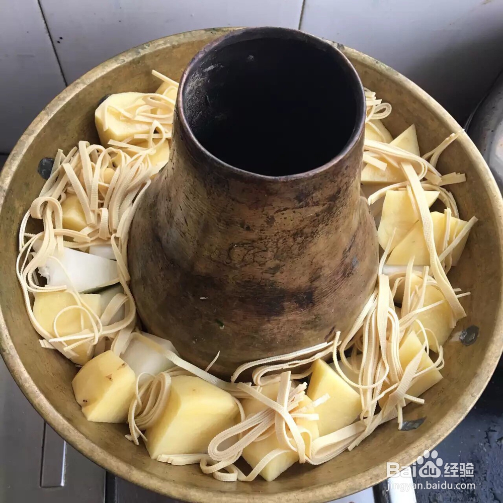 看完就会的驴肉铜火锅