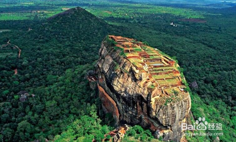 和男朋友一起去锡吉里耶应该玩些什么