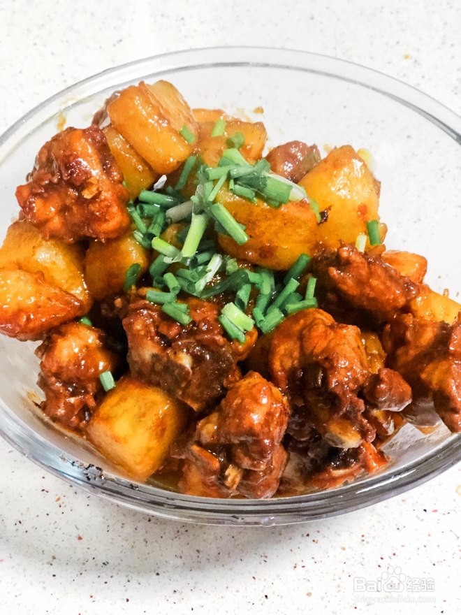 如何做土豆烧排骨