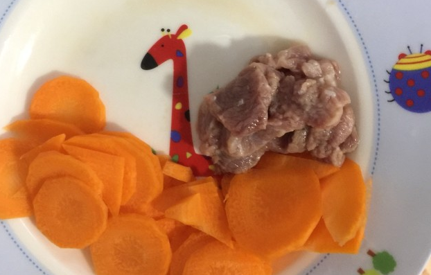 想吃胡萝卜猪肉米粉？轻轻松松就能学会