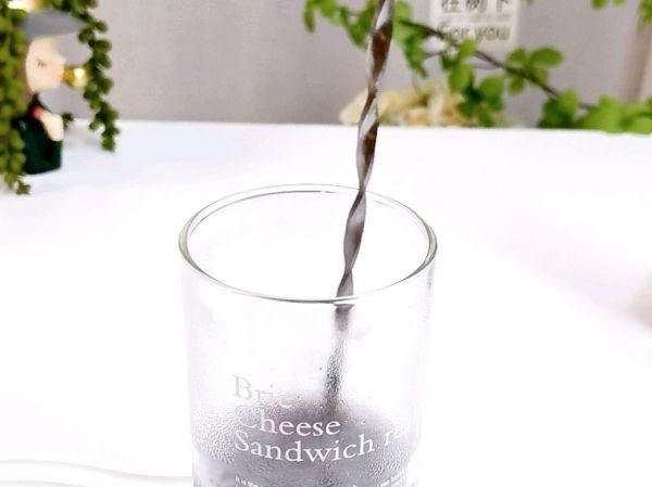 奇亚籽炼乳撞奶