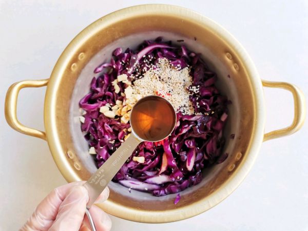 凉拌酸辣紫甘蓝