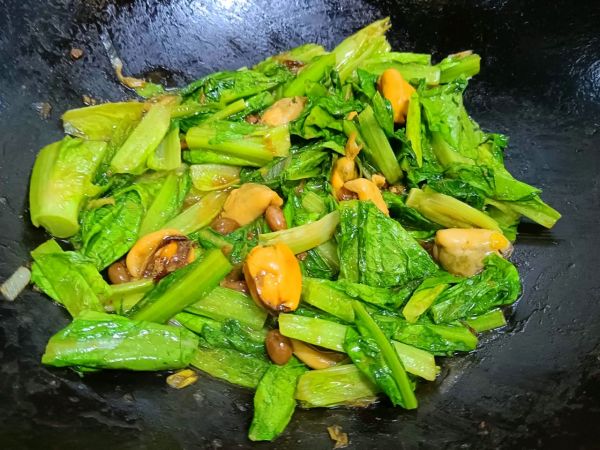 酱香贻贝油麦菜