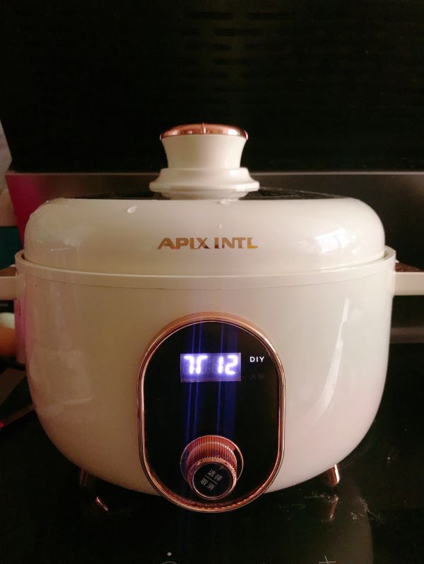 莲藕节瓜炖鸡汤