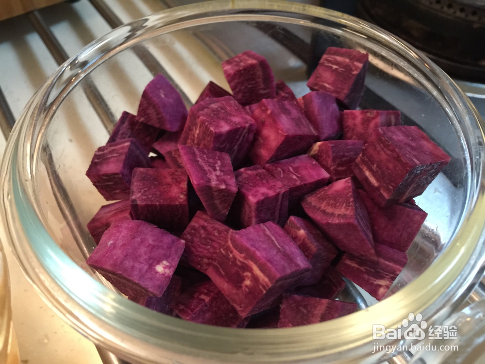 皂角米紫薯银耳羹美味教程