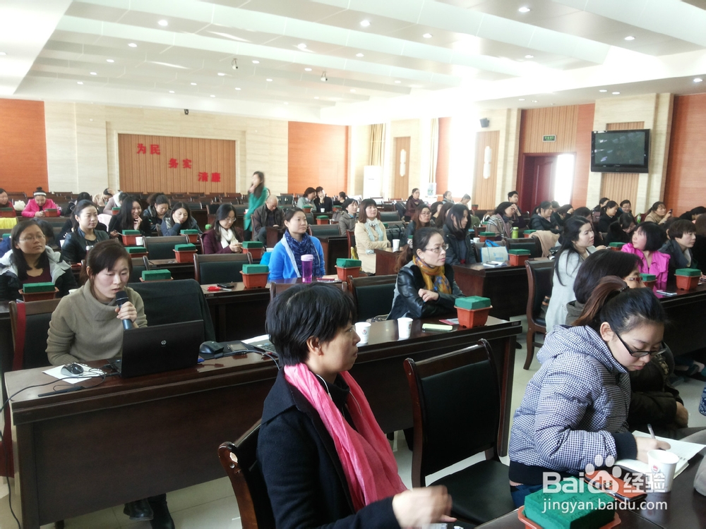 花艺学员怎样不断学习，提高自身花艺水平