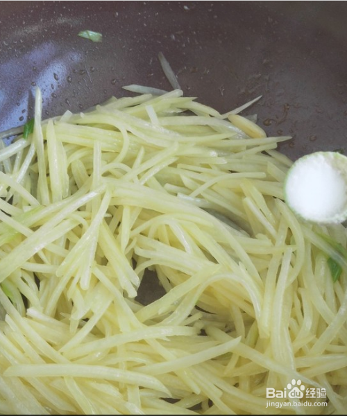 酸辣土豆丝的做法