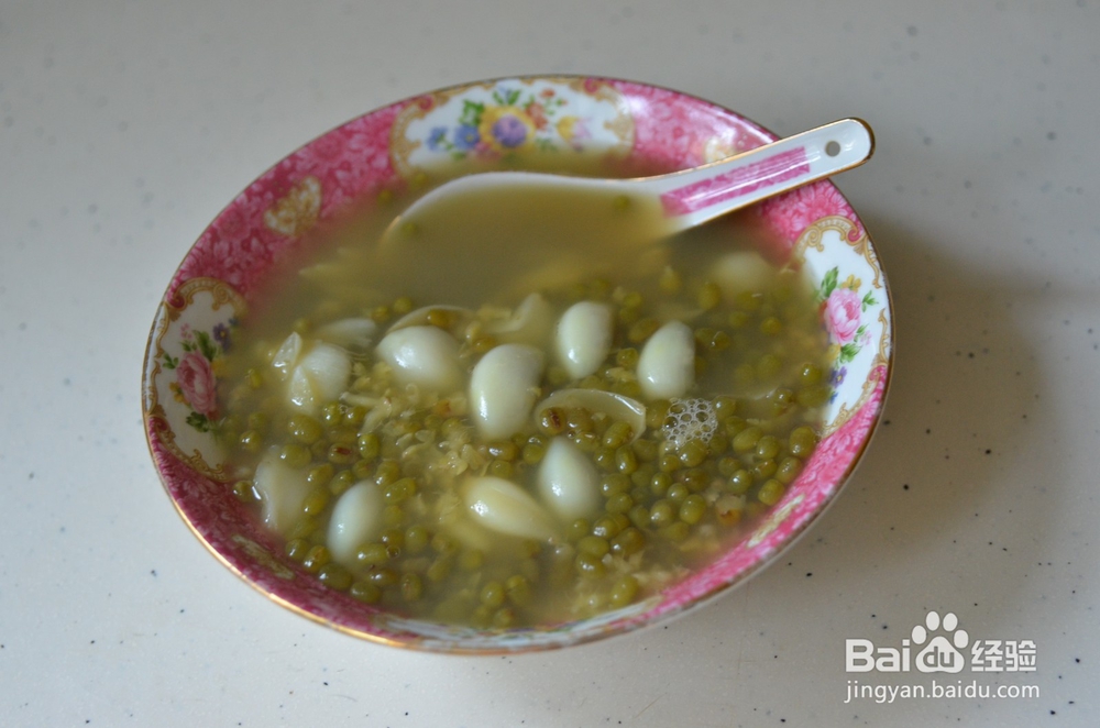 夏日佳品绿豆百合汤