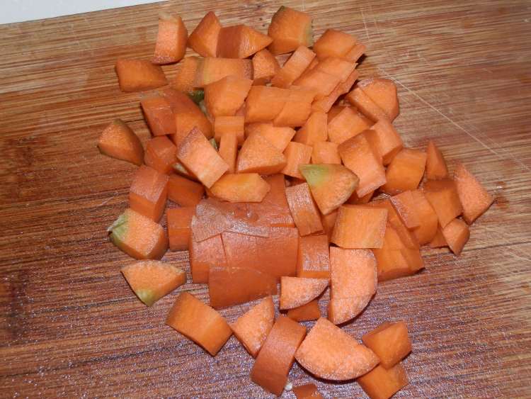 辣子鸡丁还不会做？小编来教教你