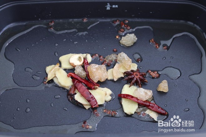 麻辣鸭翅的做法