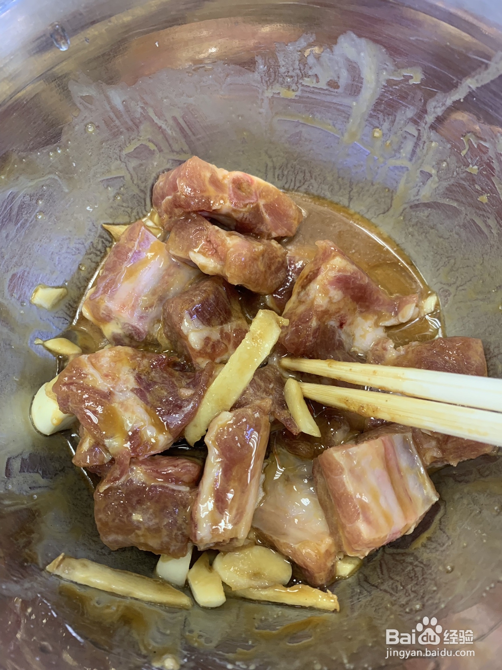 不费事做排骨河粉