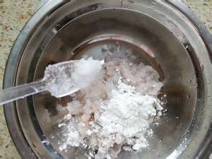 虾仁别再炒着吃了,这样做,大人孩子都爱吃