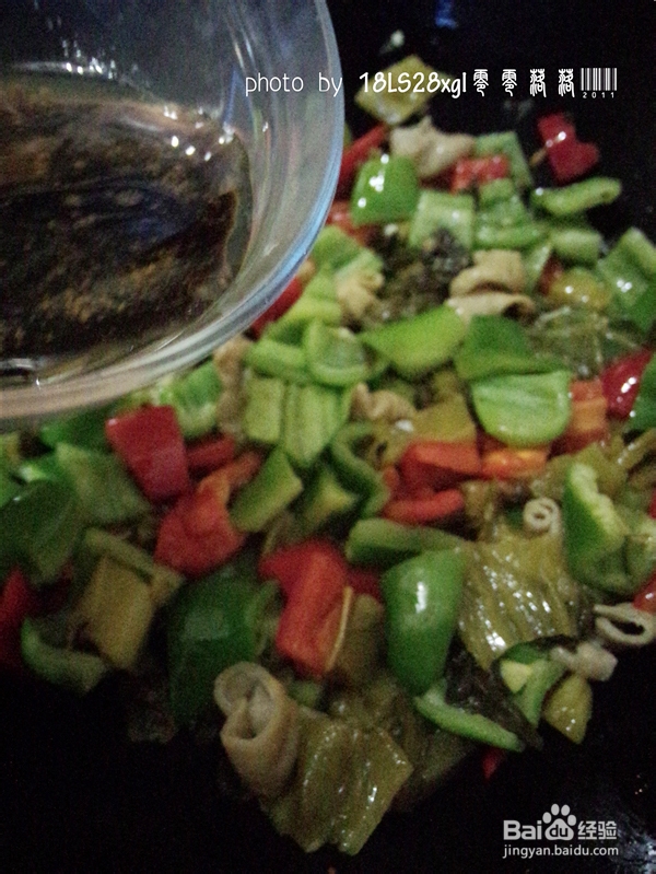 酸爽开胃:溜肥肠