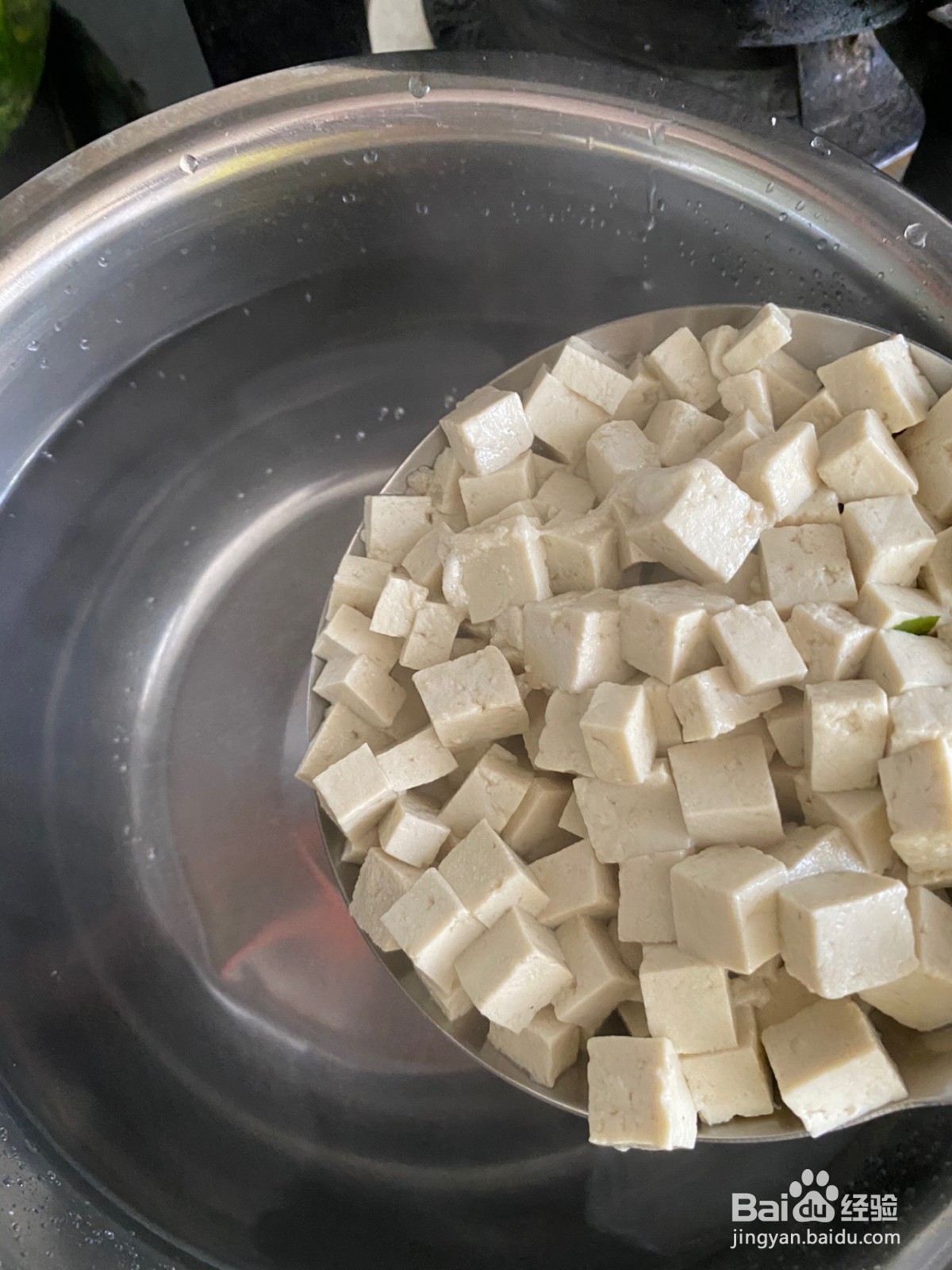 香椿拌豆腐怎么做