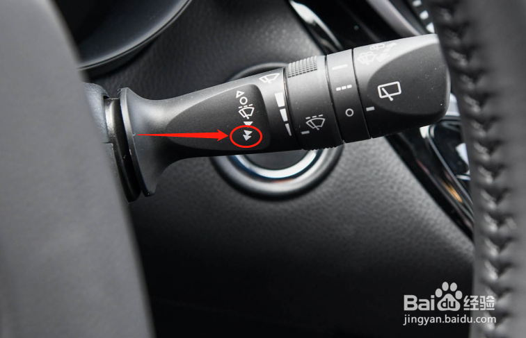 怎么调节丰田奕泽IZOA汽车雨刮器