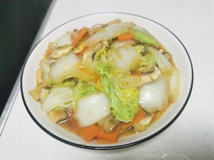 美味的清炒白菜