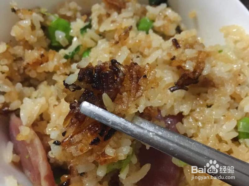 腊味砂锅煲仔饭的做法