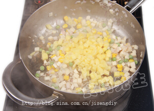 鲍菇咖喱什锦炒饭