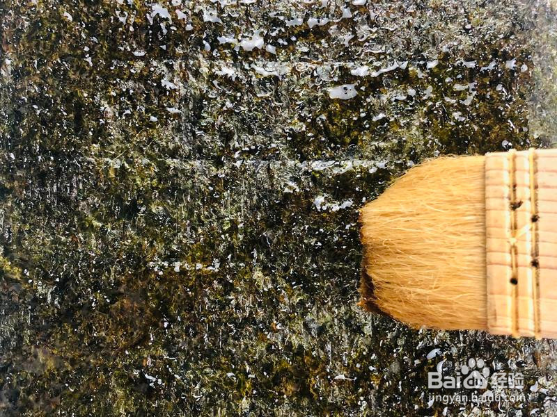 芝麻夹心海苔脆的做法