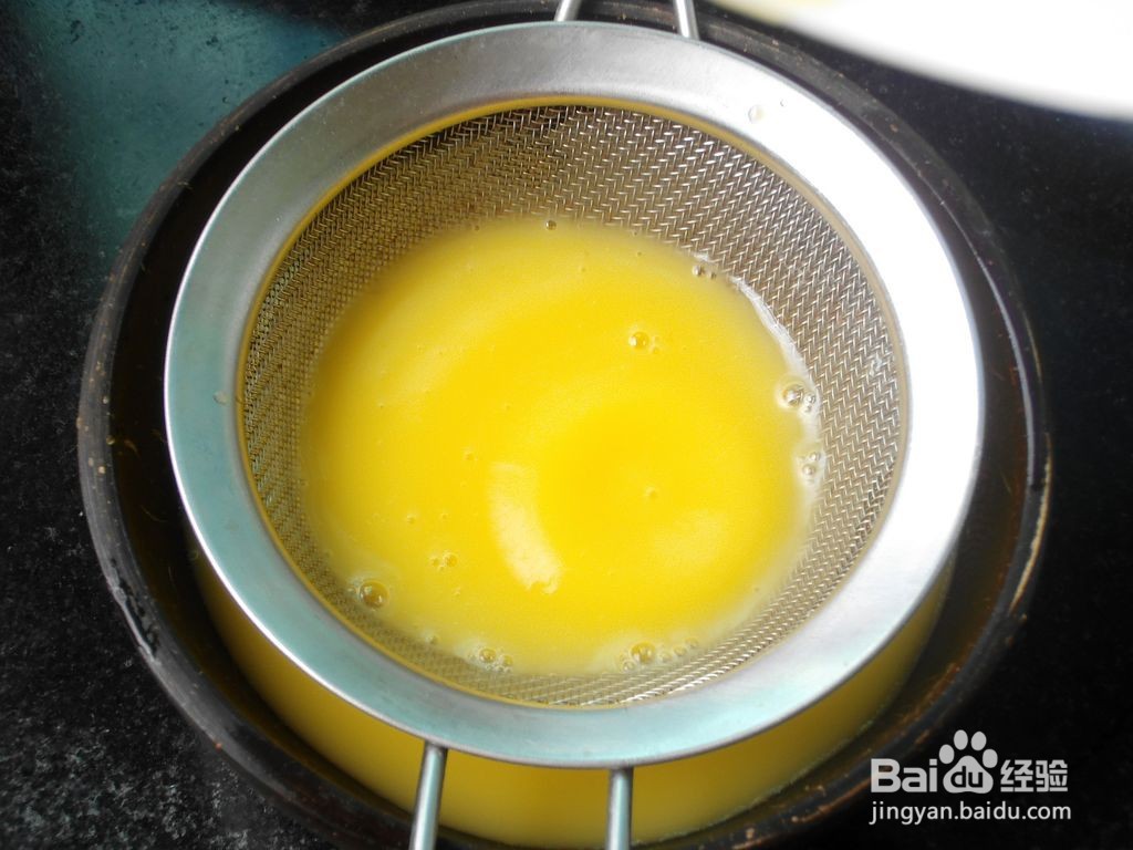 如何制作一份虾仁蒸蛋？