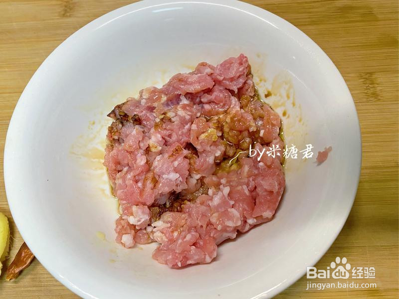 下饭菜：酸豆角炒肉末的做法