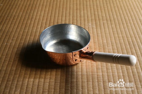 雪平锅怎么开锅