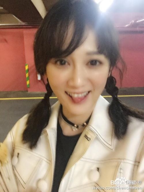 陈乔恩扎双马尾吐舌论成熟女性如何逆袭变少女 百度经验 陈乔恩扎双马尾吐舌论成熟女性如何逆袭变少女 百度经验