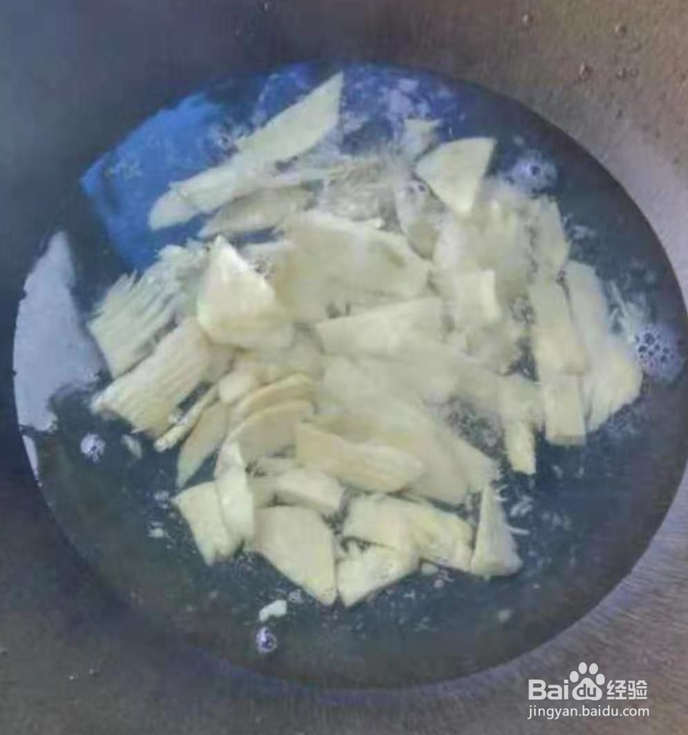 竹笋炒腊肉的家常做法