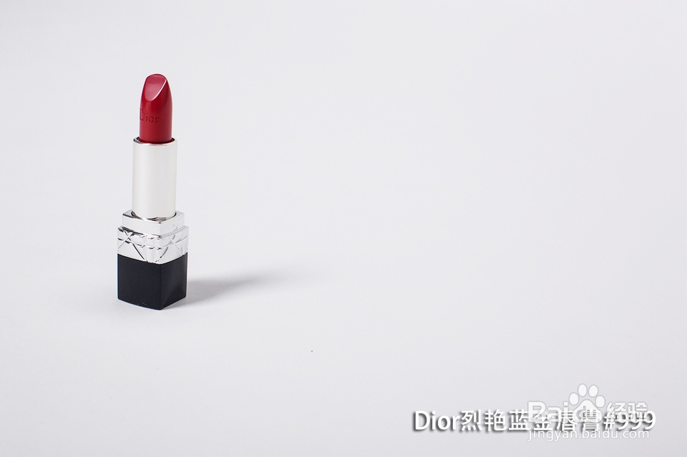 Dior烈艳蓝金唇膏 分分钟打造高订式的明星范