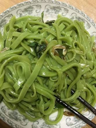 手工菠菜面的做法